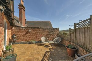 Photo 19- click for photo gallery